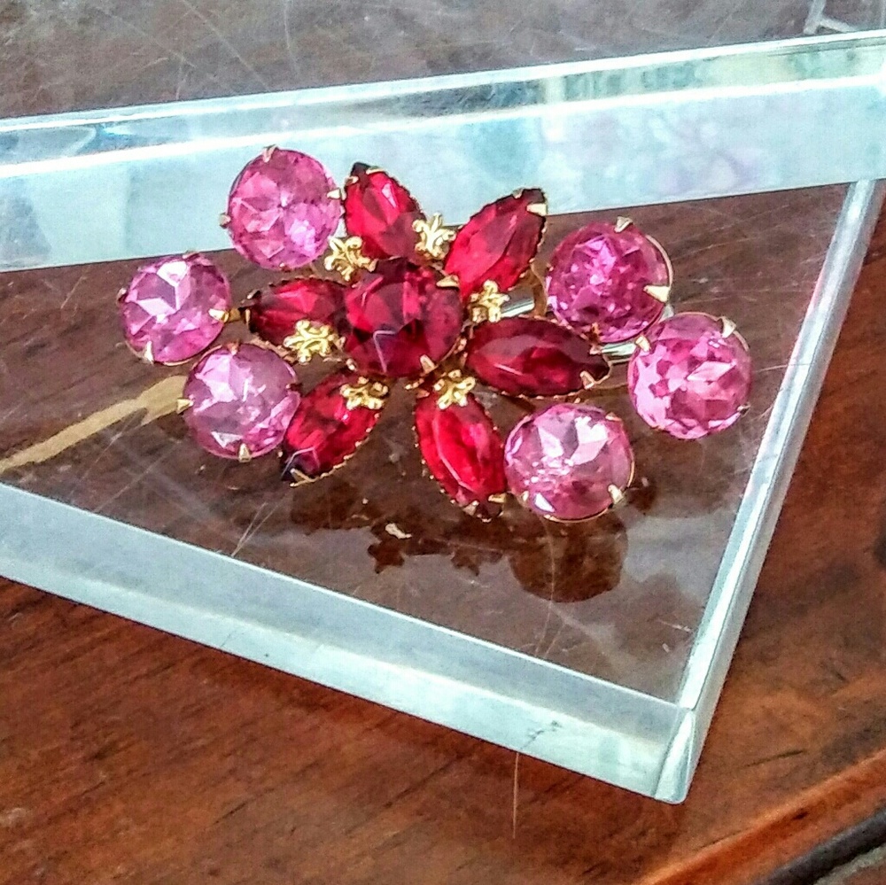 Julianna Brooch